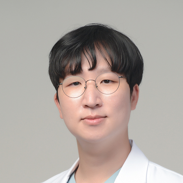 문대환 과장 의료진